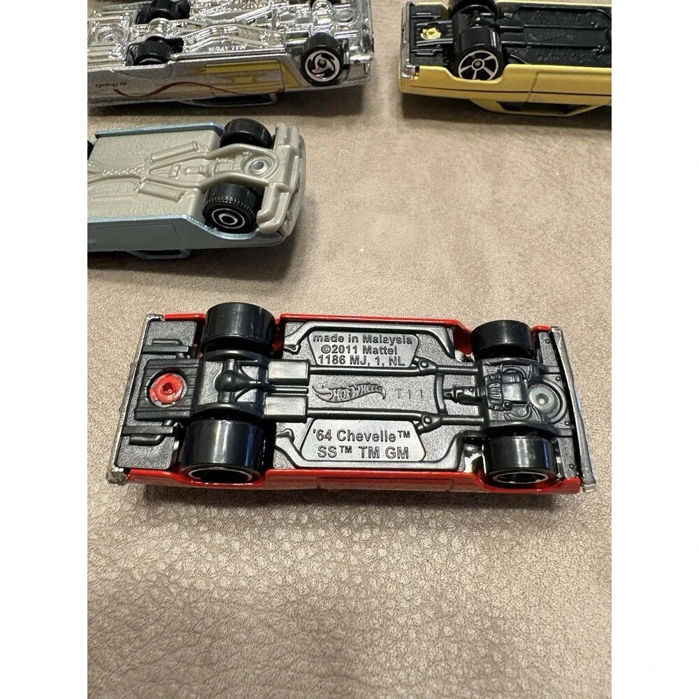 Lot of 7 Chevy Diecast Cars Hot Wheels 1957 Bel Air 64 Chevelle 68 Nova Mint